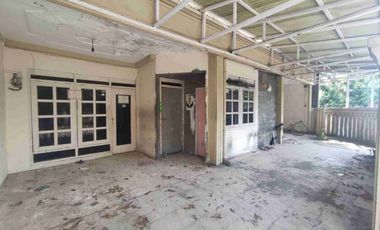 Dijual murah via lelang rumah di Kebomas Gresik