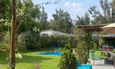 VENTA | CASA DE CAMPO EN CONDOMINIO | TERRAZA, JARDÍN Y PÍSCINA | 5 DORMITORIOS | 3.5 BAÑOS | 4 COCHERAS
