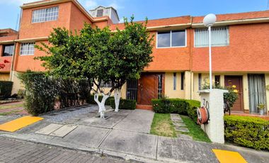 VENTA CASA EN CONDOMINIO SANTIAGO TEPALCATLALPAN, CERCA DE TEPEPAN, XOCHIMILCO