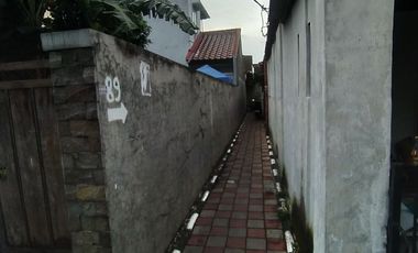 Dijual Rumah (HITUNG TANAH) SHM Lokasi Strategis Beji Depok, Harga Nego