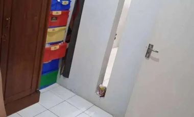 Dijual Rumah (HITUNG TANAH) SHM Lokasi Strategis Beji Depok, Harga Nego