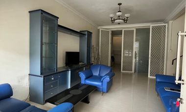 Disewakan Rumah 2 lantai di Long Beach Pakuwon City 8x18 Full Furnish