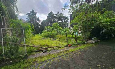 Di jual tanah plot kecil sangat langka di tegak cupek Kerobokan sangat cocok di bangun villa komersil