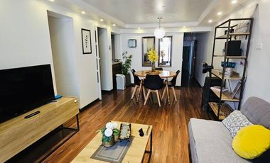 Venta hermosa casa de tres dormitorios en pasaje Chimbarongo