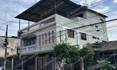 vendo casa rentera alborada 4 etapa