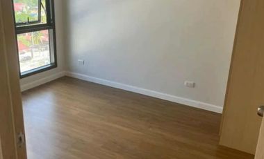 Brand New 2 Bedroom with balcony for Sale Viento at Cerca Alabang Muntinlupa