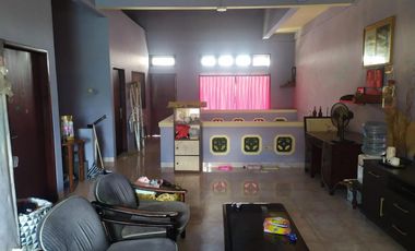 Rumah Mewah 3 Lantai Dijual, di Karangsari Denpasar Barat Area