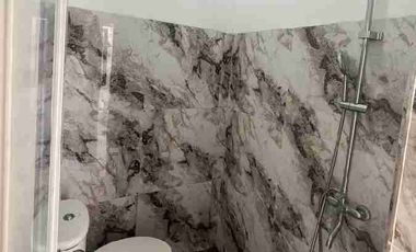 rumah di area yang tenang di jalan Cokroaminoto dekat sekolah taman Rama