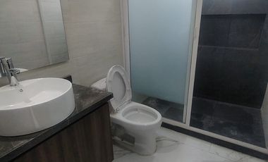 PRECIOSA CASA EN LOMAS DEL VALLE