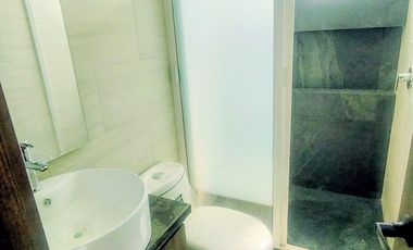 PRECIOSA CASA EN LOMAS DEL VALLE