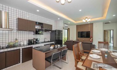 Beautiful Mountain Views - Two Bedroom Furnished Pool Villa