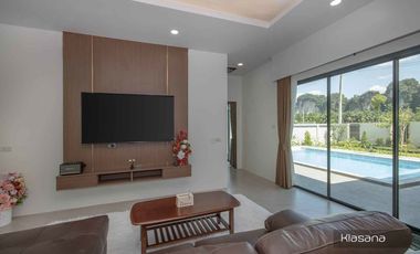 Beautiful Mountain Views - Two Bedroom Furnished Pool Villa