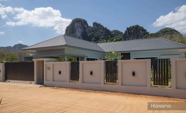 Beautiful Mountain Views - Two Bedroom Furnished Pool Villa