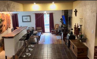 hermosa cabaña en Monterreal!