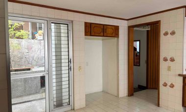 AMPLIA CASA EN RENTA EN LOMAS DEL CAMPESTRE a una cuadra de Universidad La Salle Zona Norte León, Gto.