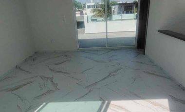 HERMOSA CASA EN VENTA LOMAS DEL VALLE