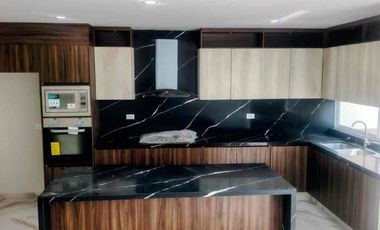 HERMOSA CASA EN VENTA LOMAS DEL VALLE