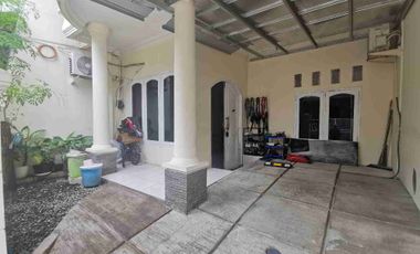 DIJUAL CEPAT! Rumah 2 Lantai Srengseng, Siap Huni, SHM, Lokasi Strategis jakarta barat