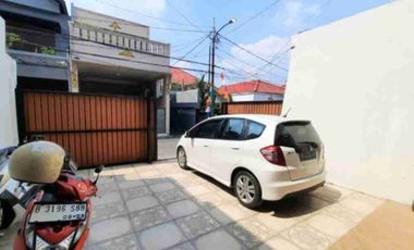 Rumah mewah dlm komplek Pasar Minggu Pejaten KT 4+1 110jt/thn Net