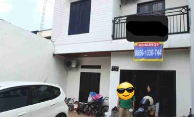 Rumah mewah dlm komplek Pasar Minggu Pejaten KT 4+1 110jt/thn Net