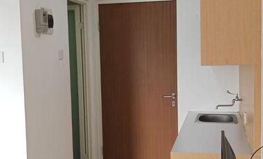 Disewakan Apartemen Studio Full Furnished “Tinggal Bawa Koper” di Menara One Solo Rp.3,500,000