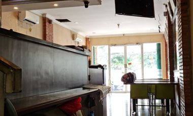 Dijual Ruko 3.5 Lantai Lokasi Strategis sebrang Pakuwon Mall