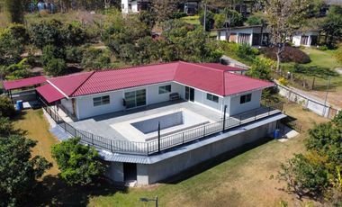 New Pool Villa in Pai: The Perfect Family Home or Rental Investment