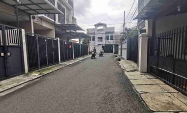 JARANG ADA! Tanah Dalam Komplek Depag Kedoya Selatan, Bebas Banjir, 215 m² Jakarta Barat