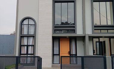 Rumah Baru Siap Huni Desain Modern Minimalis Dilengkapi Full Smart Home, DP 0% Cicilan Mulai 3 Jutaan, Lokasi Akses Strategis 5 Menit ke Pintu Tol JORR di Bekasi - Free PPN & Bebas Biaya Biaya