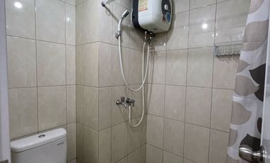 Dijual Cepat Apartemen Springlake Tipe Studio Tower Azolla Summarecon Bekasi