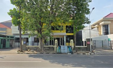 Disewakan / Dijual  Gedung Kantor Premium siap huni di Margorejo, Surabaya