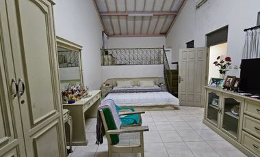 Rumah di Grogol Petamburan Berada di Tengah Kota, Cocok Utk Kost Menengah ke Atas S254