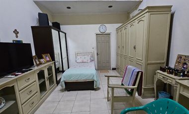 Rumah di Grogol Petamburan Berada di Tengah Kota, Cocok Utk Kost Menengah ke Atas S254
