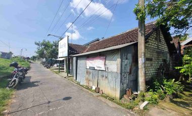 DIJUAL RUMAH 

KEL. : BESUR
KEC  ; SEKARAN
KAB  : LAMONGAN