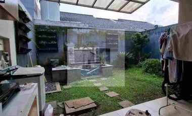 Rumah SHM strategis pusat Kota, dekat Sekolah BPK Penabur di Sudirman kodya Bandung.