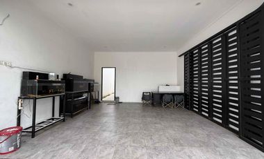 Rumah Sultan Termewah Pinggir Jalan Cilandak, Jakarta Selatan