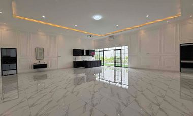 Rumah Sultan Termewah Pinggir Jalan Cilandak, Jakarta Selatan