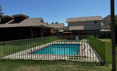 CASA 4D COND LOMAS DE NOS PADRE HURTADO SAN BERNARDO