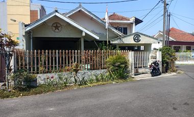 Dijual Rumah Pusat Kota Strategis Turangga Bandung