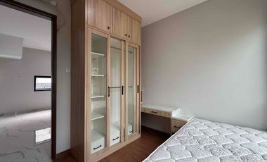 Rumah Siaphuni Di Cilandak 3,5 Lantai Konsep Scandinavian Cilandak, Jakarta Selatan