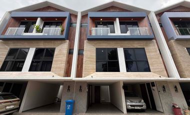 Rumah Siaphuni Di Cilandak 3,5 Lantai Konsep Scandinavian Cilandak, Jakarta Selatan