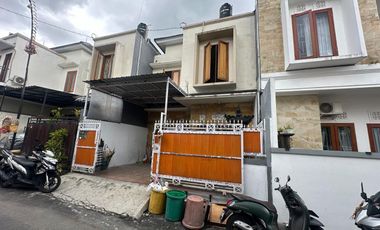 FOR SALE MINIMALIST HOUSE IN A RESIDENTIAL AND STRATEGIC AREA IN WEST DENPASAR