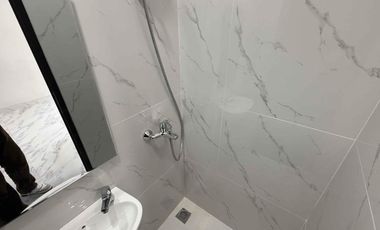 Rumah Siaphuni 2 Lantai Konsep Scandinavian di Cilandak, Jakarta Selatan – Desain Modern Seperti Apartemen