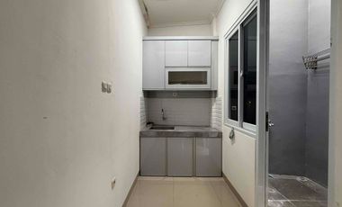 Di Sewakan Rumah 2 Lantai Compact di Cilandak, Jakarta Selatan – Hunian Ideal untuk Pasangan Muda