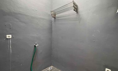 Di Sewakan Rumah 2 Lantai Compact di Cilandak, Jakarta Selatan – Hunian Ideal untuk Pasangan Muda