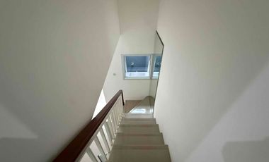 Di Sewakan Rumah 2 Lantai Compact di Cilandak, Jakarta Selatan – Hunian Ideal untuk Pasangan Muda