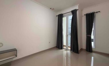 Di Sewakan Rumah 2 Lantai Compact di Cilandak, Jakarta Selatan – Hunian Ideal untuk Pasangan Muda