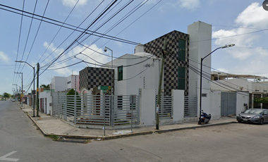 Excelente Casa En Gran Zona De Adjudicacion De!! Remate¡¡ Av. Maxuxac 480, Zona Sin Asignación, 77086 Chetumal, Q.r.