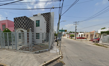 Excelente Casa En Gran Zona De Adjudicacion De!! Remate¡¡ Av. Maxuxac 480, Zona Sin Asignación, 77086 Chetumal, Q.r.