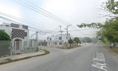 Excelente Casa En Gran Zona De Adjudicacion De!! Remate¡¡ Av. Maxuxac 480, Zona Sin Asignación, 77086 Chetumal, Q.r.